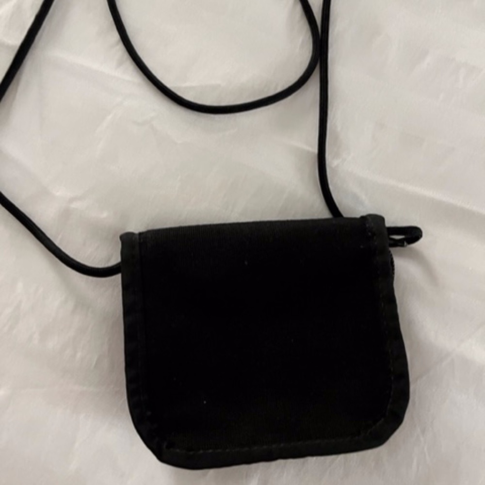 Small crossbody purse